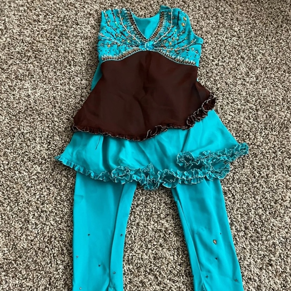 #002 Indian kids Pakistani suit size 20 XS